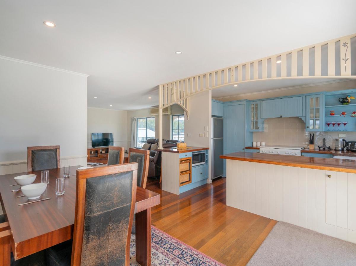 Pipi Dune Villa - Whitianga Holiday Home ภายนอก รูปภาพ