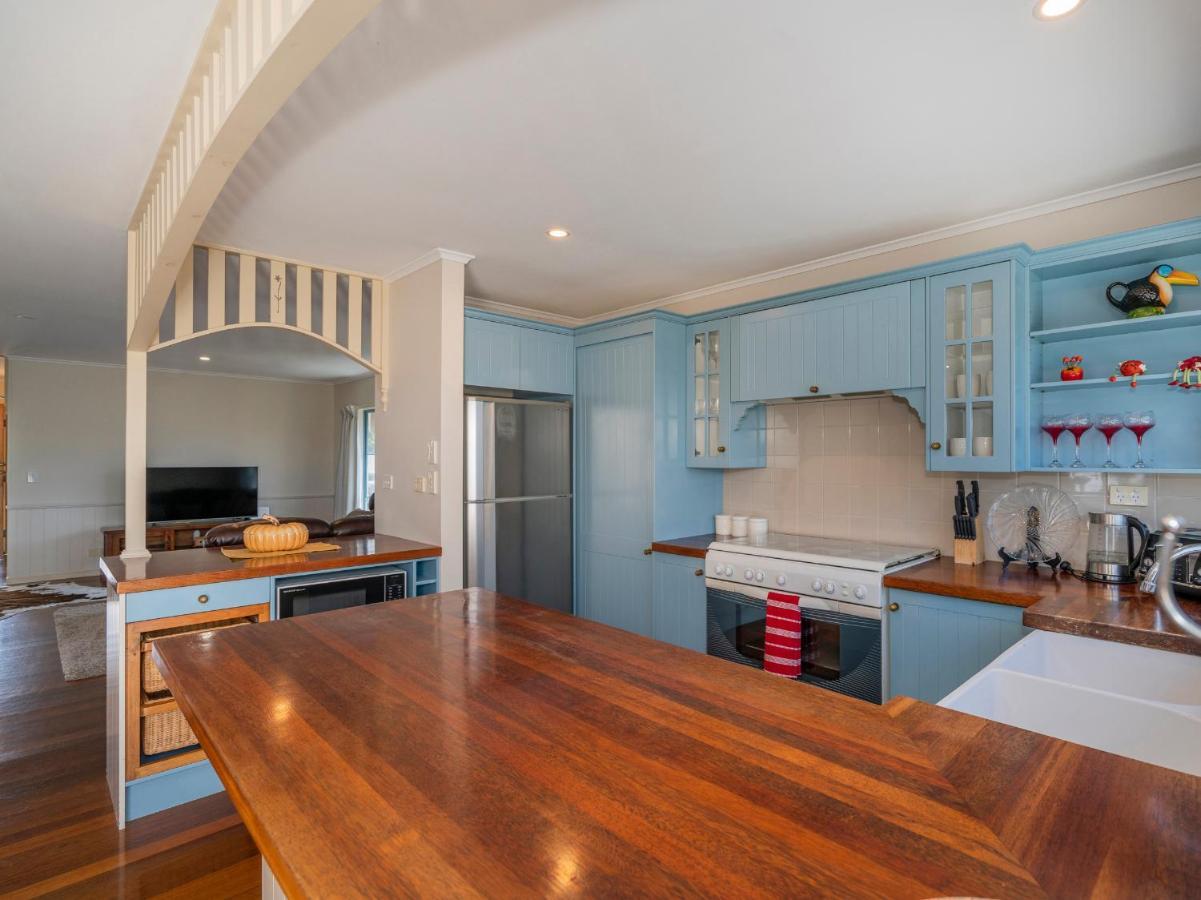 Pipi Dune Villa - Whitianga Holiday Home ภายนอก รูปภาพ